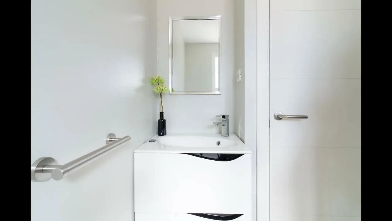Kentia Rooms مالقة منزل للإقامة